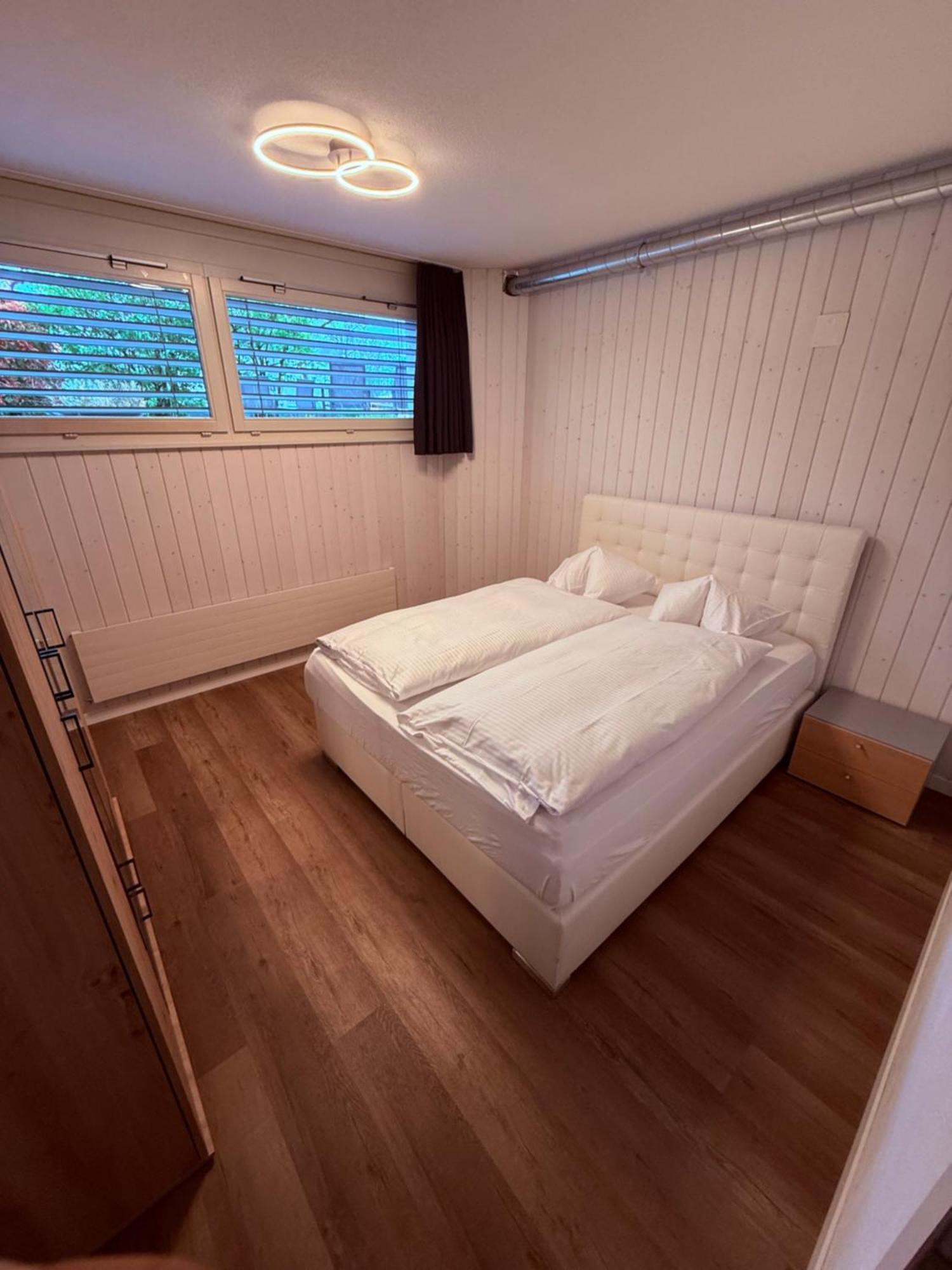 Hop Apartments & Suites Unterseen 외부 사진