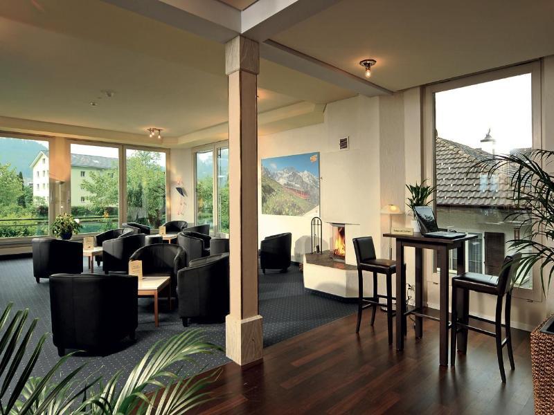 Hop Apartments & Suites Unterseen 외부 사진